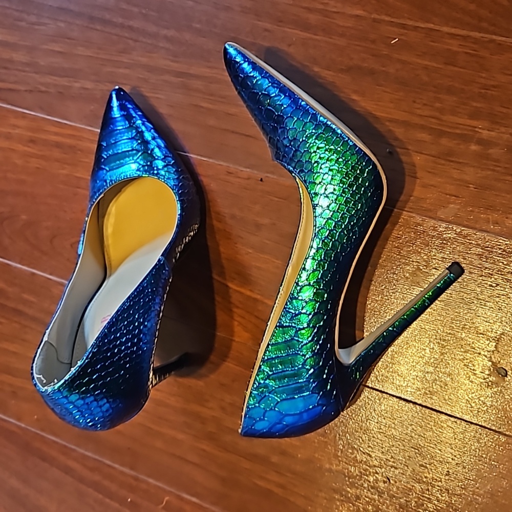 Size 10 Mermaid Pumps